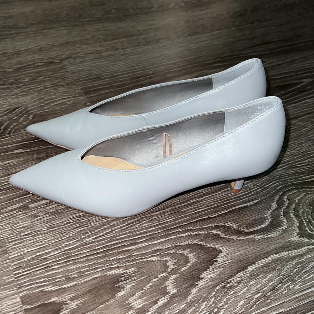 H & M Pointy Toe Kitten Heel - Picture 4 of 8